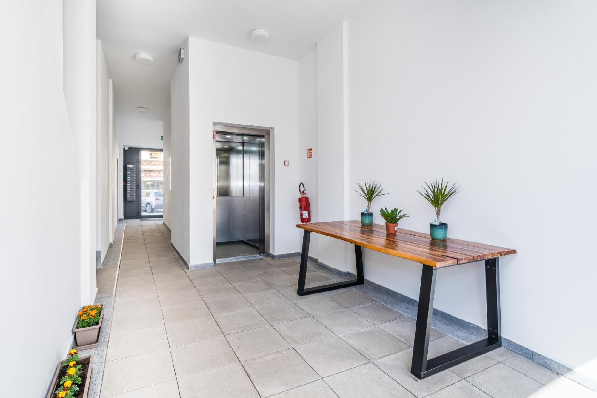 Perla Hradce 101 Apartment Hradec Kralove Exterior photo