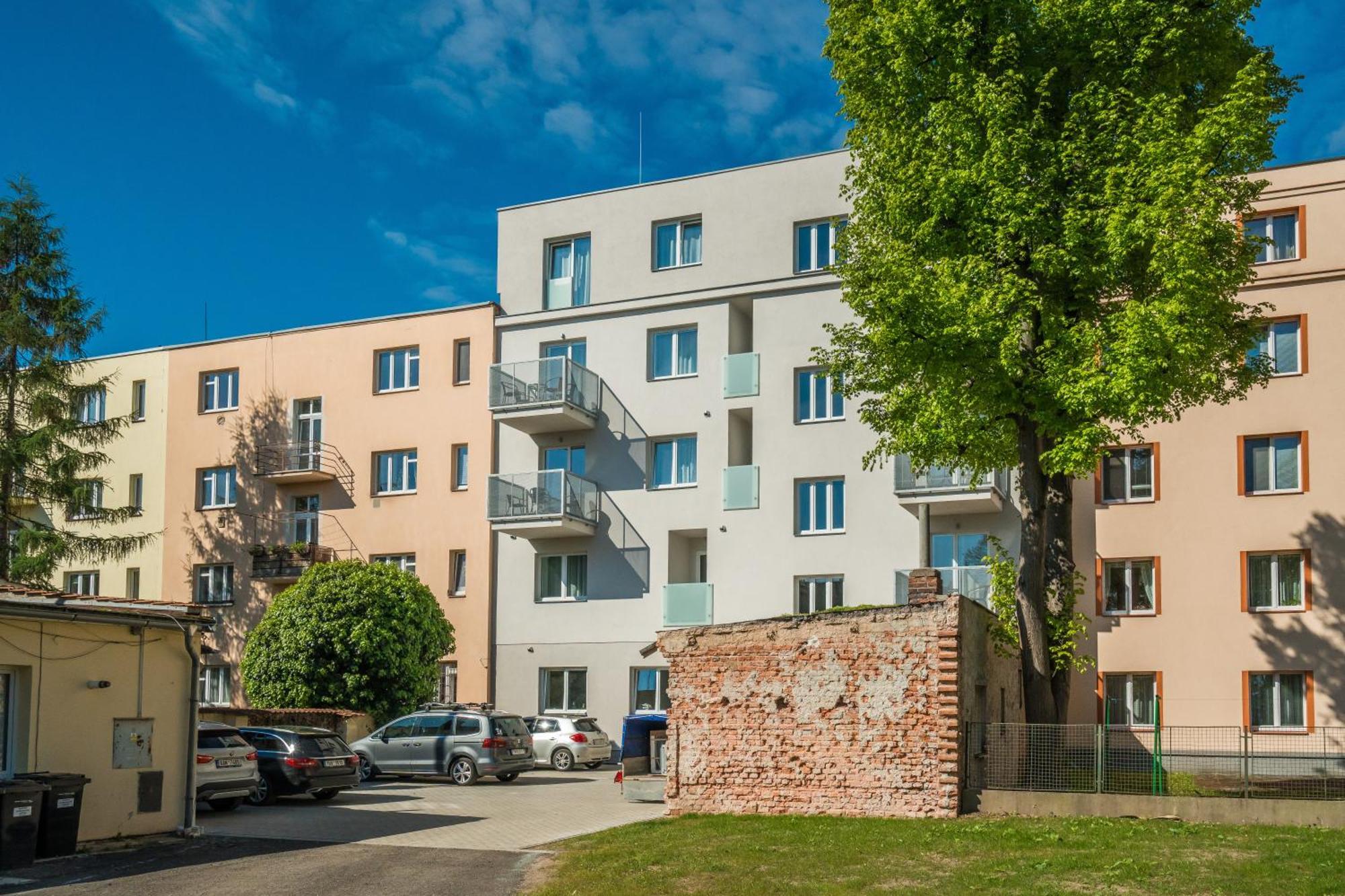 Perla Hradce 101 Apartment Hradec Kralove Exterior photo